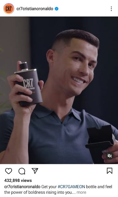 cr7 و هو يروج لمنتوجه على انتسقرام